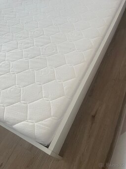 Postel bila 140x200 - 4