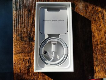 Apple iPhone 13 mini 256 GB bílý - 4