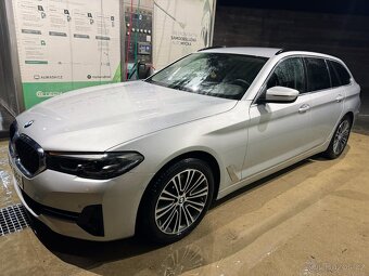 BMW 520d xDrive, 2021(Facelift),Nezávislé topení, 2 sady kol - 4
