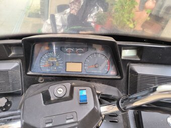 Suzuki GV1400 Cavalcade - 4