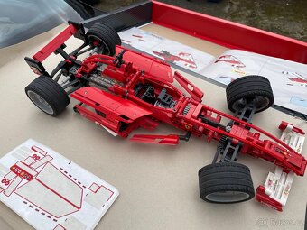 Formule 1 - Ferrari - lego - 4