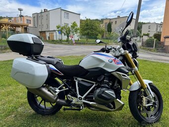 BMW R1250r HP - 4