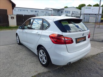 BMW Řada 2 1,5 216D ACTIVE TOURER - 4