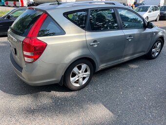 Kia ceed combi 1,4 BA+ LPG ,77 kw, rv 2011 - 4