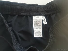 DÁMSKÉ, DÍVČÍ KRAŤASY CALVIN KLEIN, vel. S. - 4