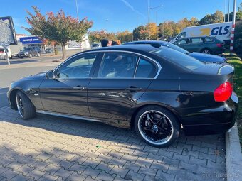 Bmw e90 restailing 2010rok - 4