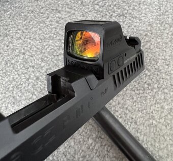 CZ P-10C + Holosun 508T RD X2 + Inforce WILD1 - 4