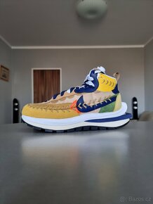 Nike x sacai x Jean Paul Gaultier Vaporwaffle - 4
