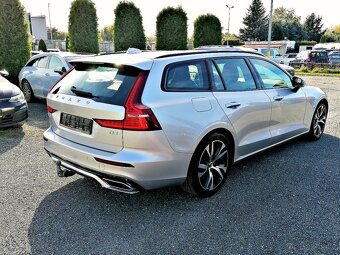 Volvo V60 2.0 D3 R-DESIGN A/T LED - 4