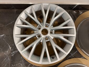 original alu kola vw arteon r17 Cardiff 3g8601025h - 4