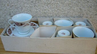 Šálky + kávová souprava - 4