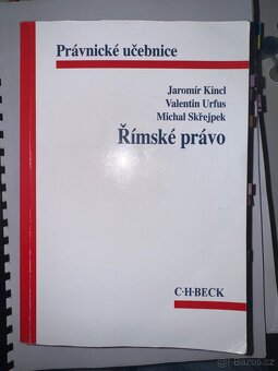 Učebnice pro právnickou fakultu - 4