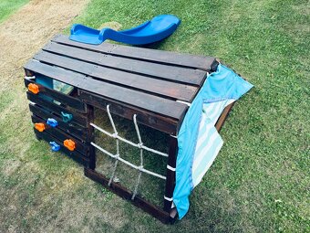 Prolézačka se skluzavkou - 4