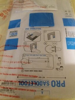 Carbonové cyklistické sedlo - 4