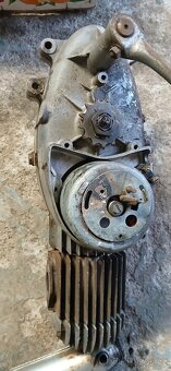 Jawa 555 / 550 pařez- motor. - 4