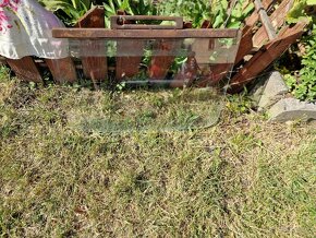 Skla na starou škoda octavia - 4