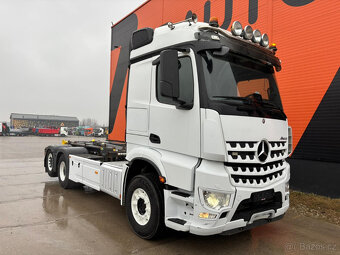 Mercedes arocs 2551 - 4