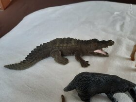58.Zvířata zn. SCHLEICH, jelen, krokodýl atd - 4