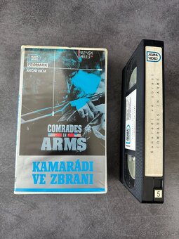 VHS - Kamarádi ve zbrani (D-Alvim, 1991) - 4
