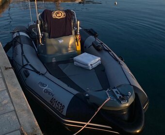 Člun nafukovací Zodiac PRO Open 550 - 115 hp spalovací motor - 4