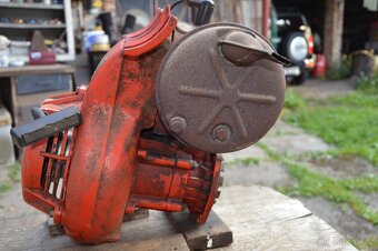 motor MF70 - 4