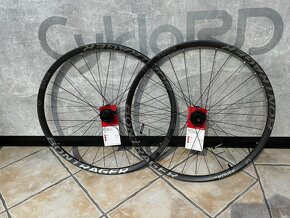 Karbonová kola Bontrager Kovee Elite 29” Boost - 4