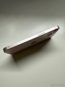 iPhone 13 růžový 128GB, zachovalý - 4