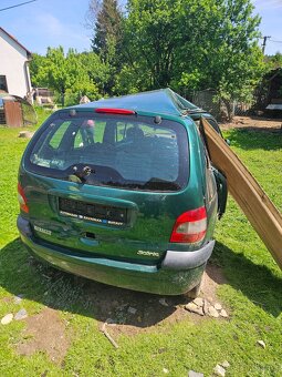 Renault Megane Scenic 2000 - 4