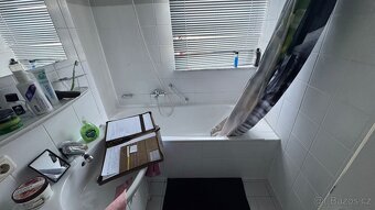 1× Instalatér, 1× Obkladač | Rekonstrukce koupelen v Německu - 4