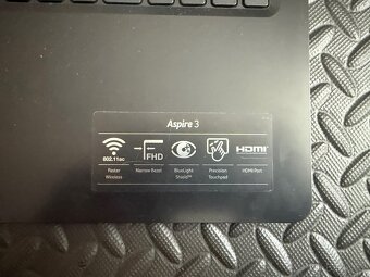 Notebook Acer Aspire 3 - 4