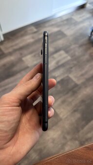 iPhone 8 64Gb - 4