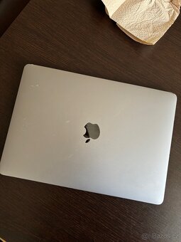 MacBook Air Retina 13-inch 2018, vč. příslušenství - 4