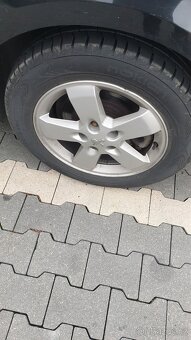 Peugeot 407 2,0hdi 100kw - 4