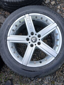 Alu kola 5 x 114,3 R17 MOMO GTR - 4