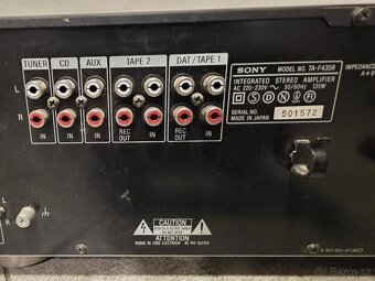 Zesilovač Sony - 4