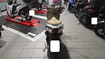Piaggio Liberty 125 iGET ABS (2019) - 4