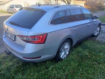 Škoda superb combi - 4
