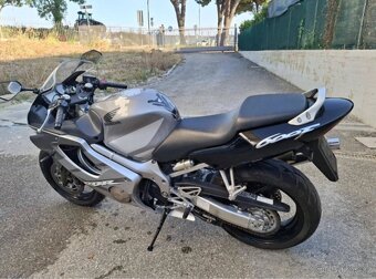 Prodám HONDA CBR 600 F - 4