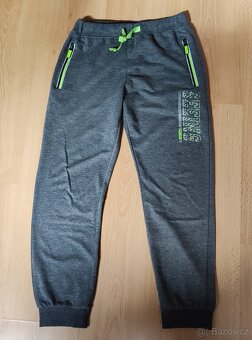 Chlapecké tepláky 2x Kugo 140, 146 - 4