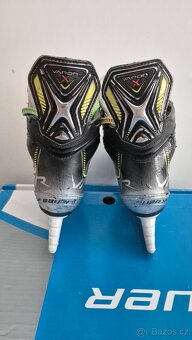 Prodám brusle Bauer Vapor 3X, vel. Y13 - 4