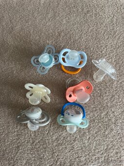 Plastové lahvičky Phillips Avent, dudlíky, krabička - 4