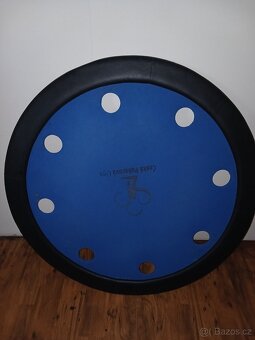 Pokerovy stul - 4