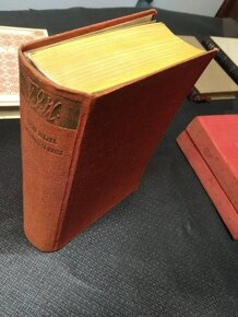 Knihy staré - B2 - 4