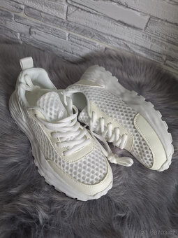 Bílé letní tenisky - 4