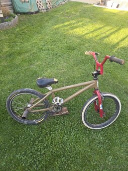BMX kolo GT - 4