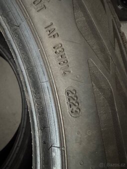 275/45 r20 - 4