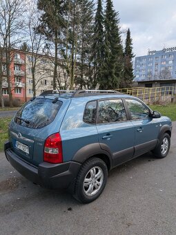 Hyundai Tucson - 4