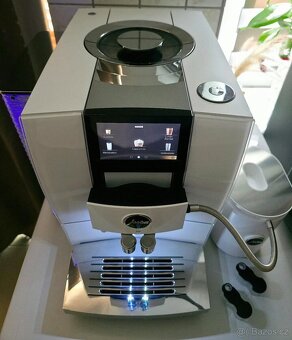 Jura Z10 Diamond White - 4