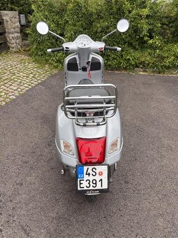 Vespa GTS 125 2008 - 4