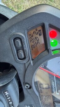 Honda CB600F - 4